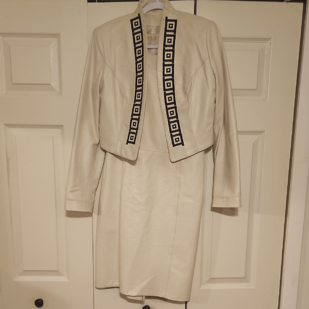 Elegant Cream Skirt Suit